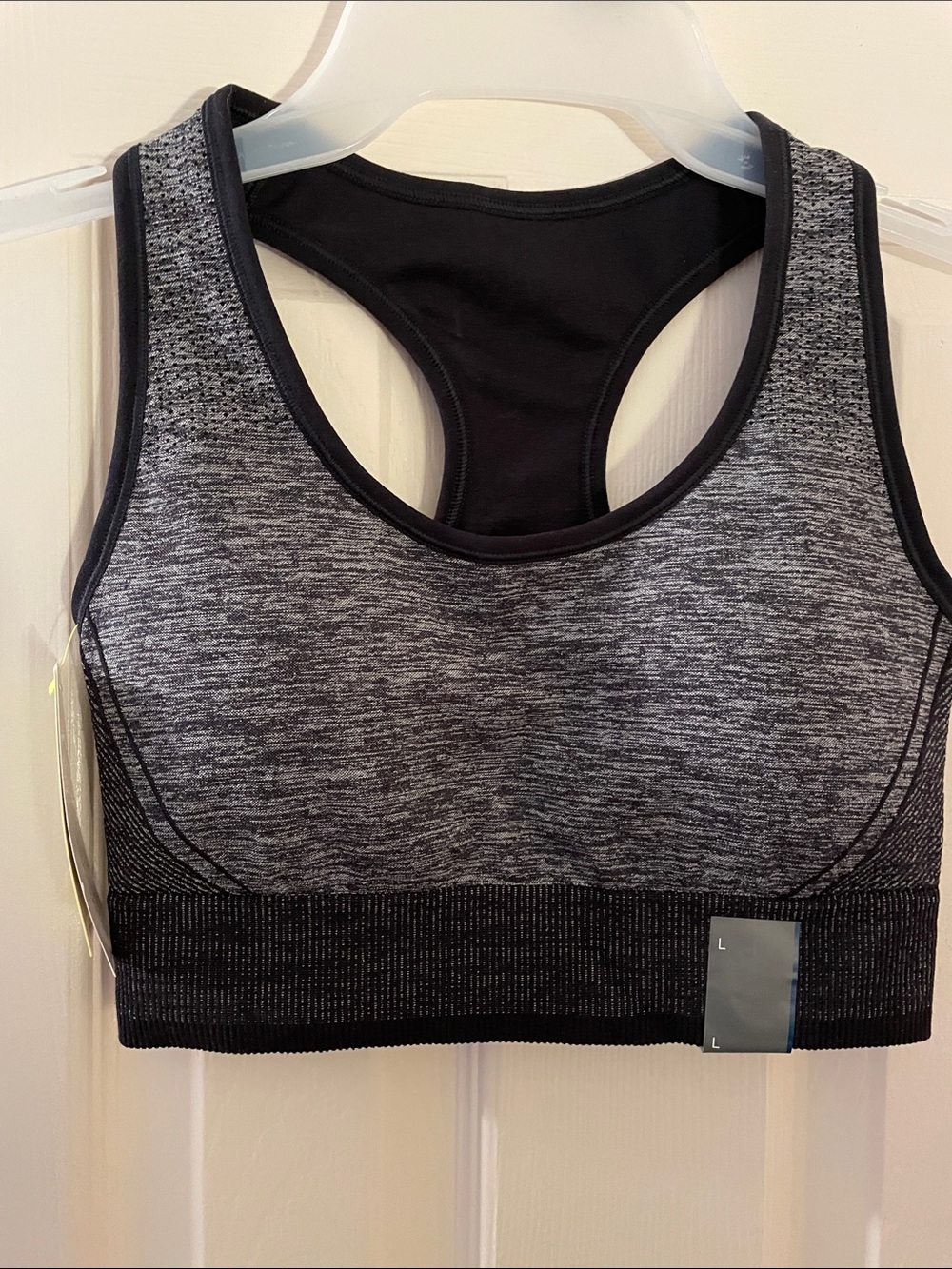 all in motion Black and Gray Seamless Racerback Sports Bra Large NWT